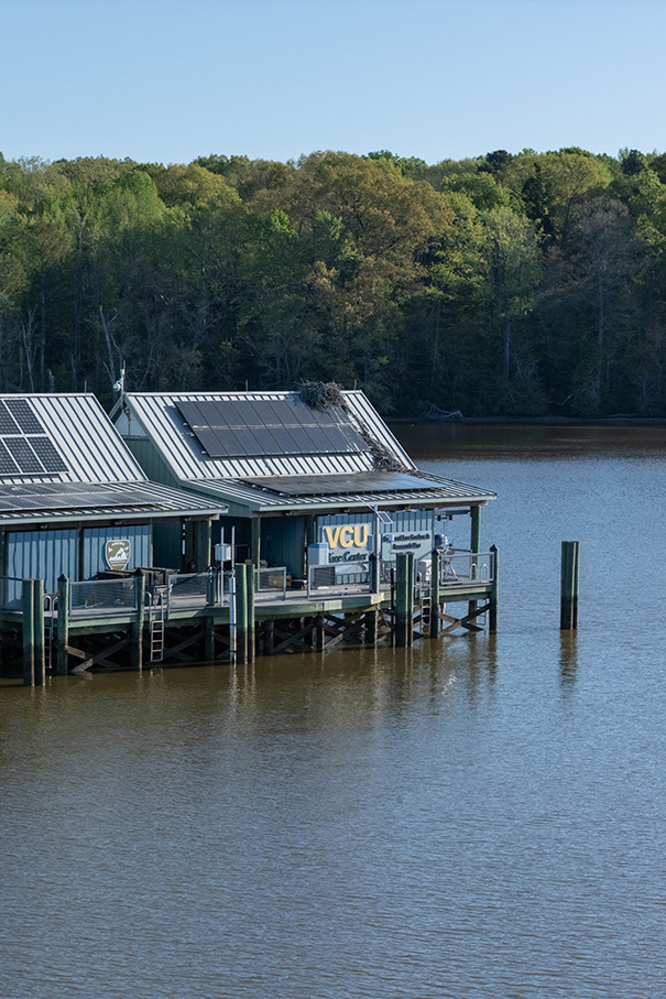 Arial view of the Rice Rivers center on the edge of the James River